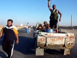 Libya rebels set up checkpoints around Brega