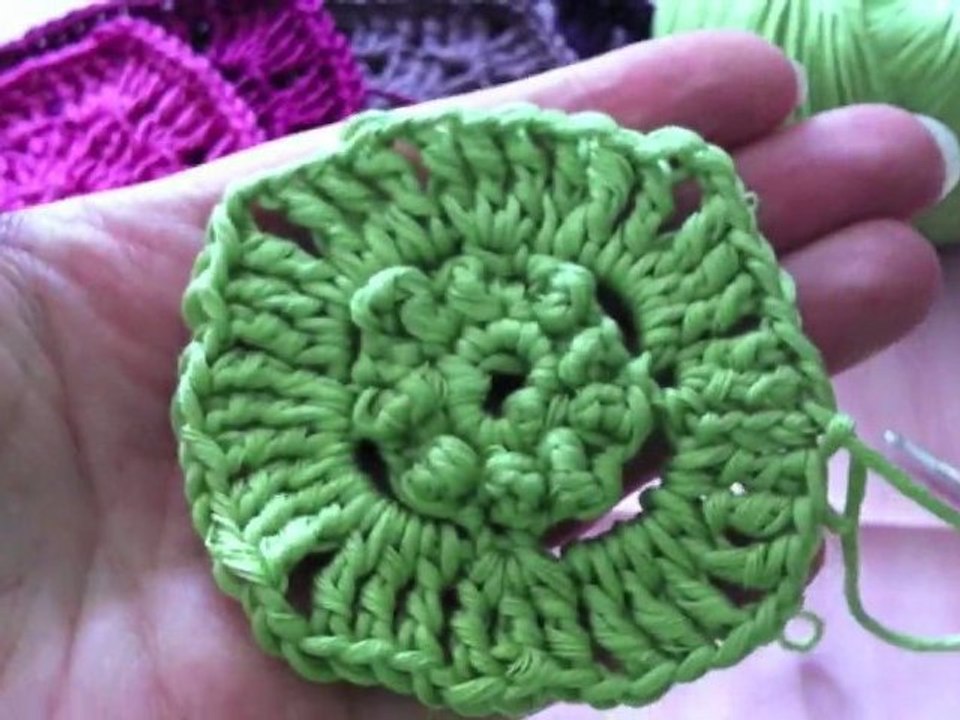 TUTO CROCHET: Granny MiniFleur Partie 3