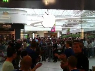 Ouverture de l'Apple Store à Carre Senart (Video 7)