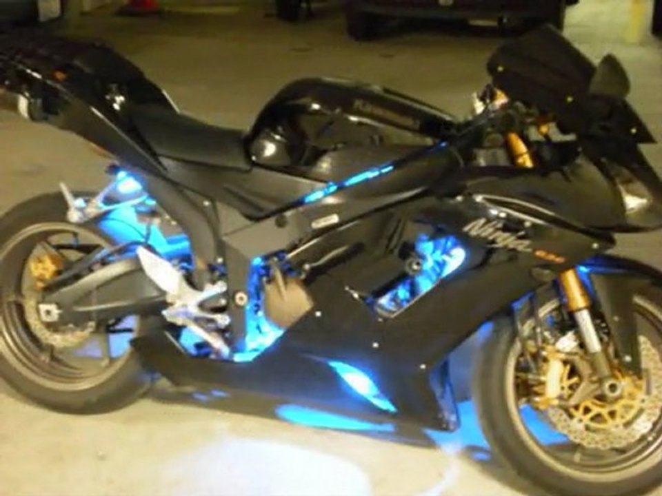 XK034002_MOTORCYCLE_ACCENT_LIGHT_NEON_KIT
