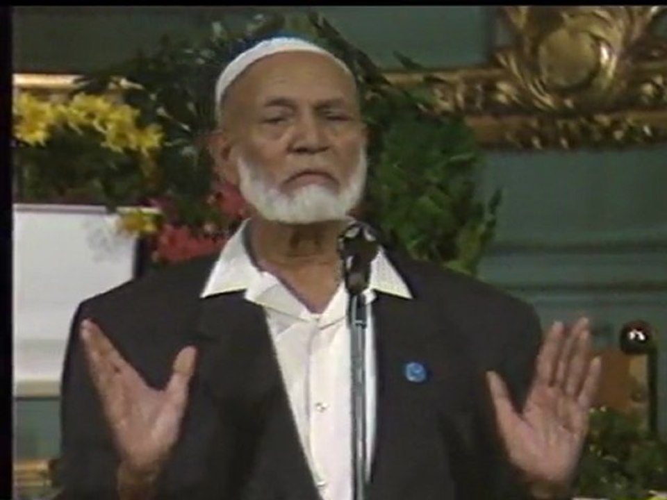 Ahmed Deedat ( Is Jesus God ?) -09