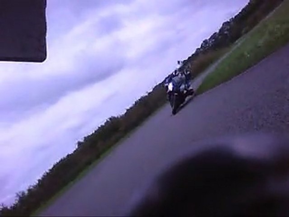 circuit lezennes 28.08..2011 en tt600