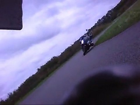 circuit lezennes 28.08..2011 en tt600