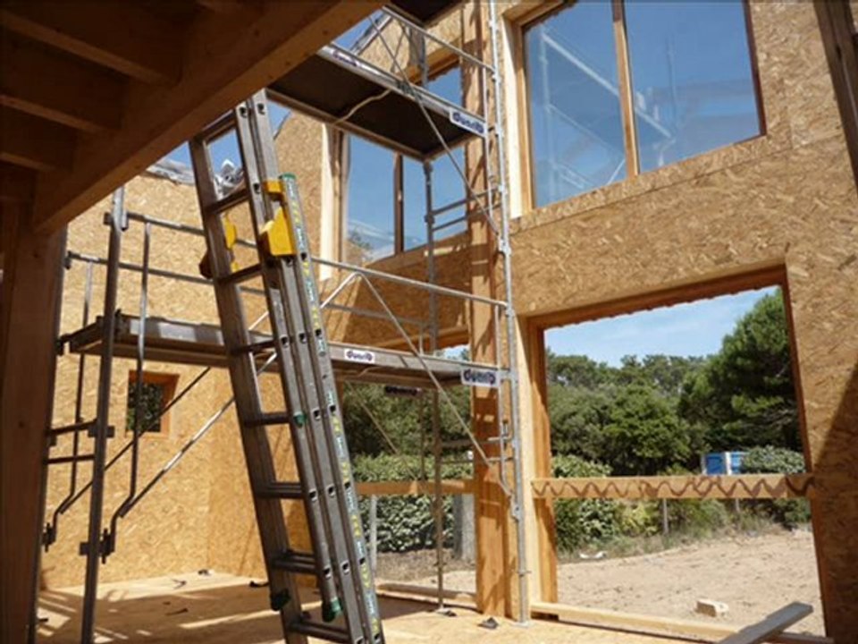 20 au 24 Juin : montage de la maison à étage