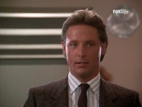 LES DEUX FONT LA PAIRE S03 E11 attentat en afrique