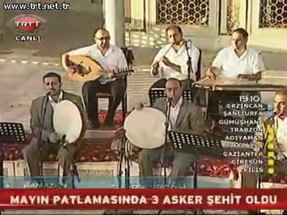28 GRUP DERGAH Salavat - Mevla bizi affede BAYRAM O BAYRAM olur Ramazan 2011 TRT