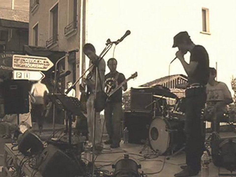 Cours d'harmonica à Lyon ou Villeurbanne, contact au 06 89 33 41 95