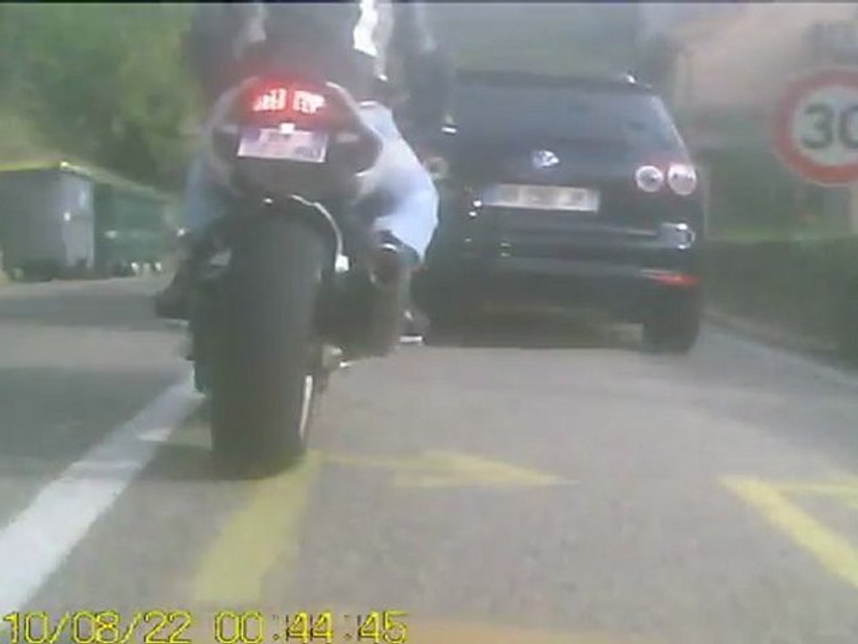 Un DAMT broute-gazon...