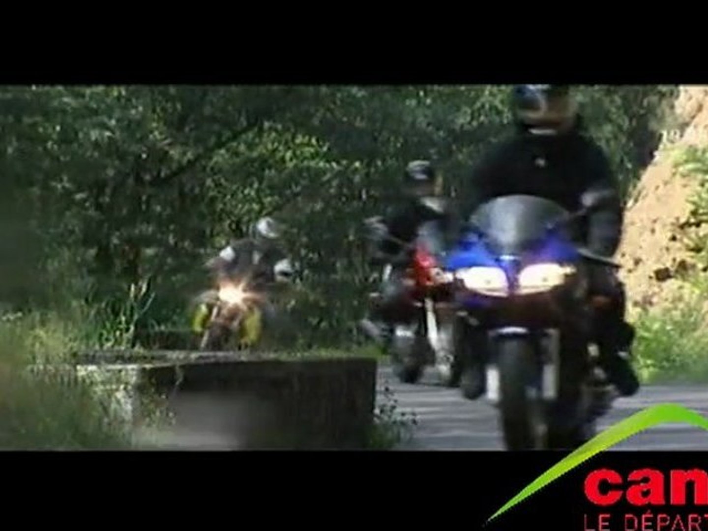 Balades à Moto dans le Cantal - Vidéo Dailymotion