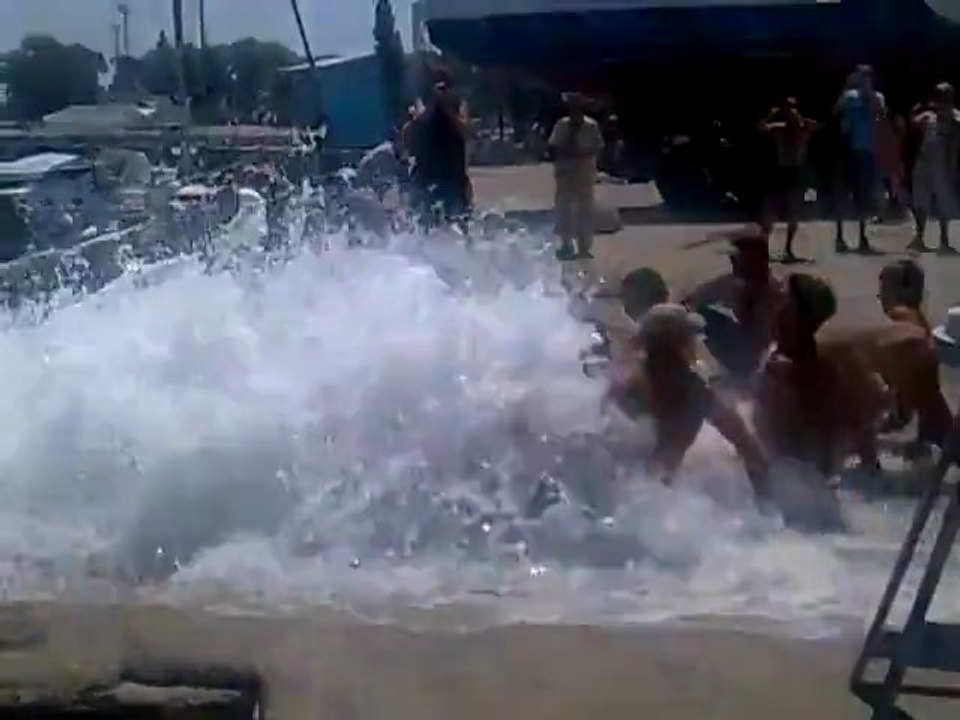 Eine Motor Dusche bitte