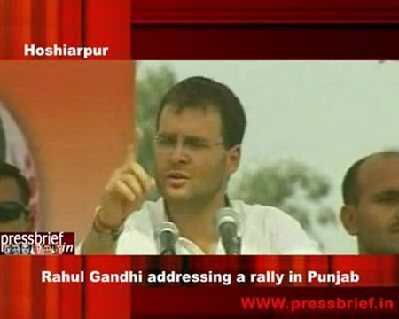 Rahul Gandhi addressing a rally in Punjab 9 May 2009