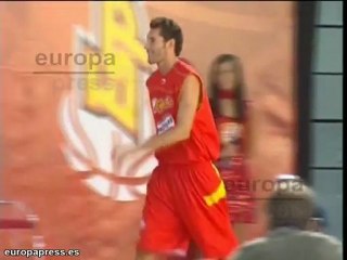 Rudy Fernández posa como un auténtico modelo