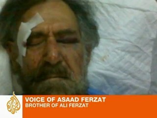 Syrian forces beat up political cartoonist - video