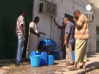 La falta de agua dificulta el día a día en Trípoli