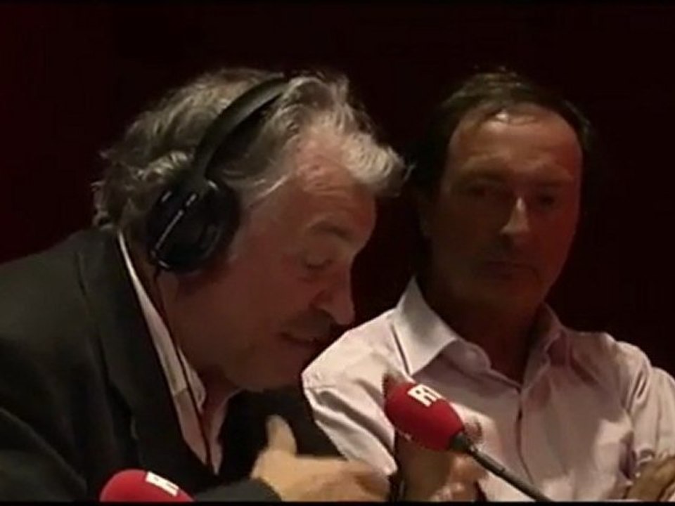 Serge July : "Martine Aubry en challenger"