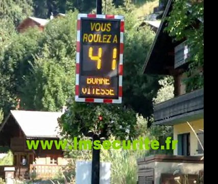 radar pédagogique lumineux de vitesse viasis plus 042011