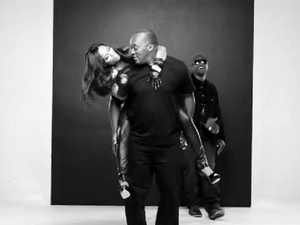 Tony Neal feat. Teairra Mari & Rico Love – That’s All Me