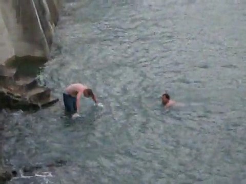 Tout le monde au bain