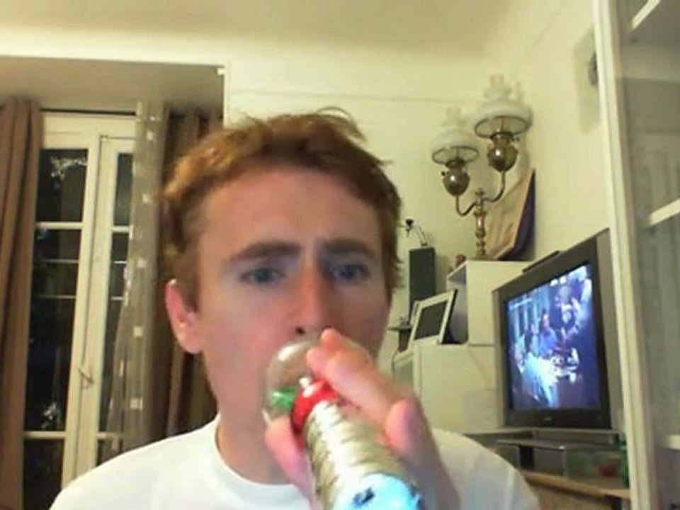 Wiwi égratigne "1000 coeurs debout"