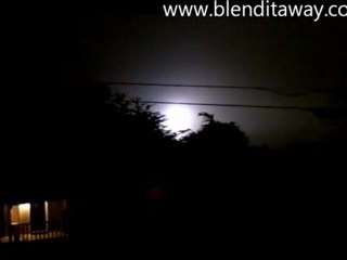 UFO . étrange lumière blanche.26.08.2011