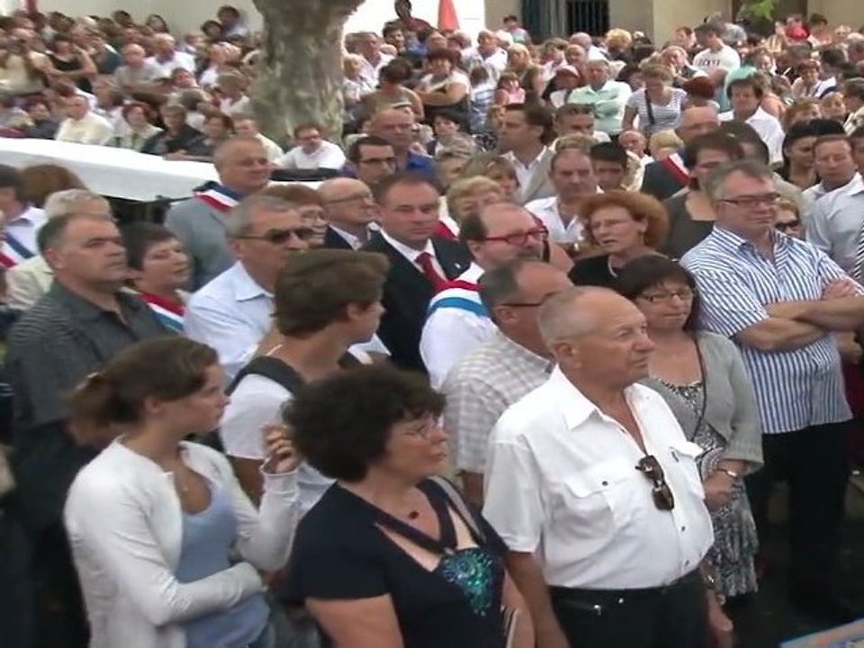Bessan Dimanche Promenade Hymnes et Apero
