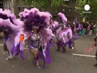 Notting Hill karnavalına polis gölgesi