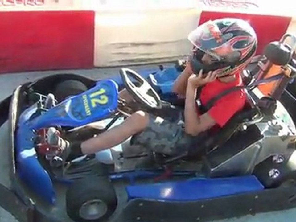 Rushes Valentin et Matisse: exploits en Kart