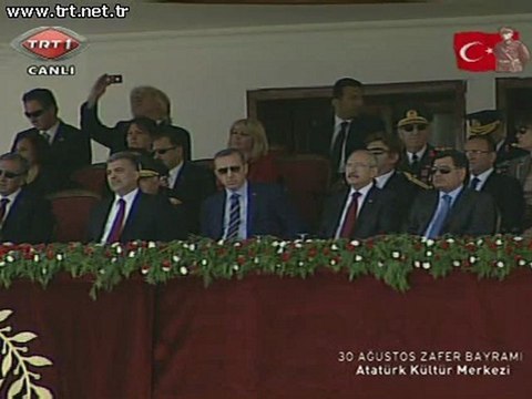 1-Komutan konuşmaları 30 Ağustos Töreni 2011 TRT