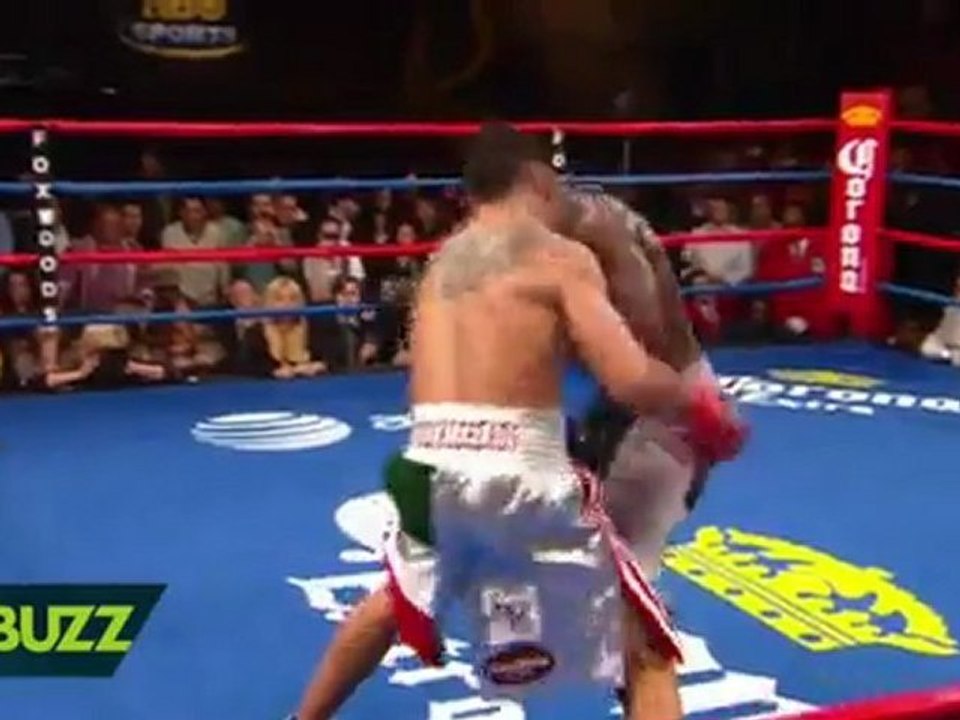 The Buzz Mayweather vs. Ortiz - Expert Predictions (HBO)