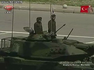 5-Motorlu birlikler - Silahlar 30 Ağustos töreni 2011 TRT