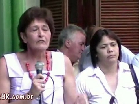 JUQUITIBA ESGOTO AO LADO DO GABINETE DA CIDA MASCHIO