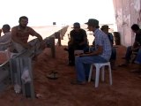 Rebels advance on Sirte, set up checkpoints