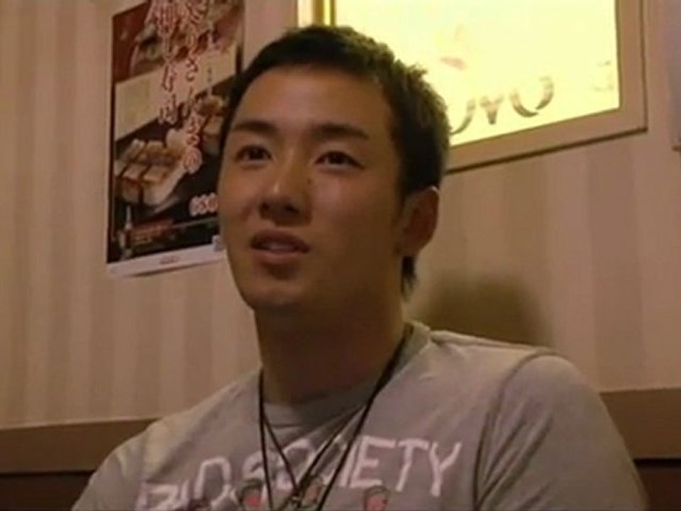 歌手　斎藤佑樹