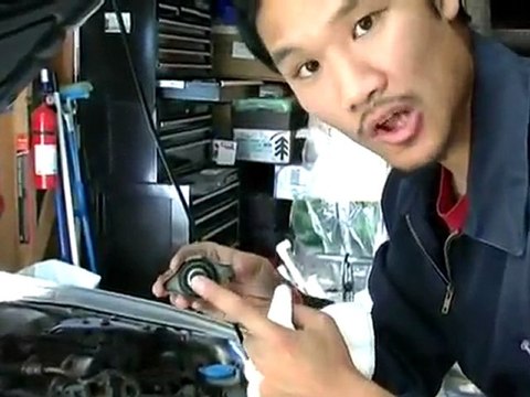 Car Care - Checking Car Radiator Coolant Level