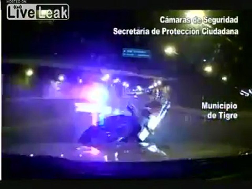 Failed motocyclist vs Polizei