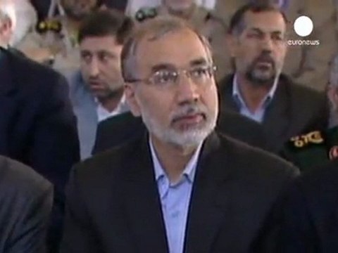 L'Iran tend la main aux insurgés libyens