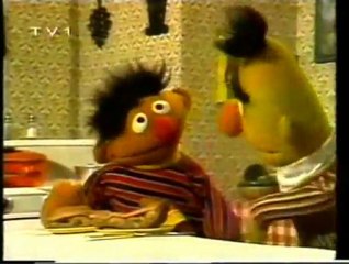 Edi & Büdü - Elmalı Pasta