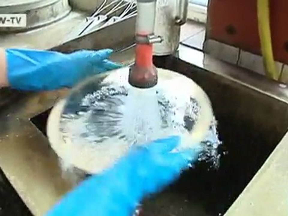 Vinyl is reborn | video of the day