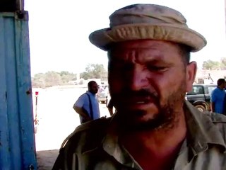 Libyan rebels secure checkpoints