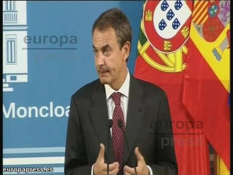 Zapatero agradece el apoyo casi unánime del PSOE