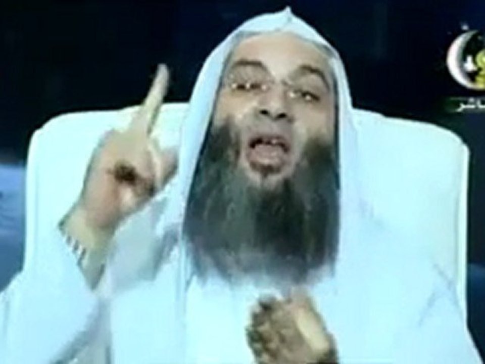 الرزق بيد الله