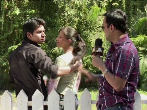 Comedy Show Jay Hind! Public Says What Republic?