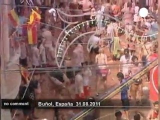 Tomato Fight in Spain - no comment