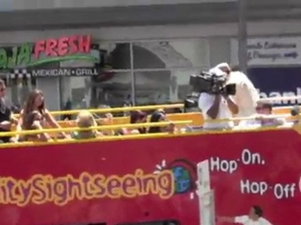 Jersey Shore knallrot in LA