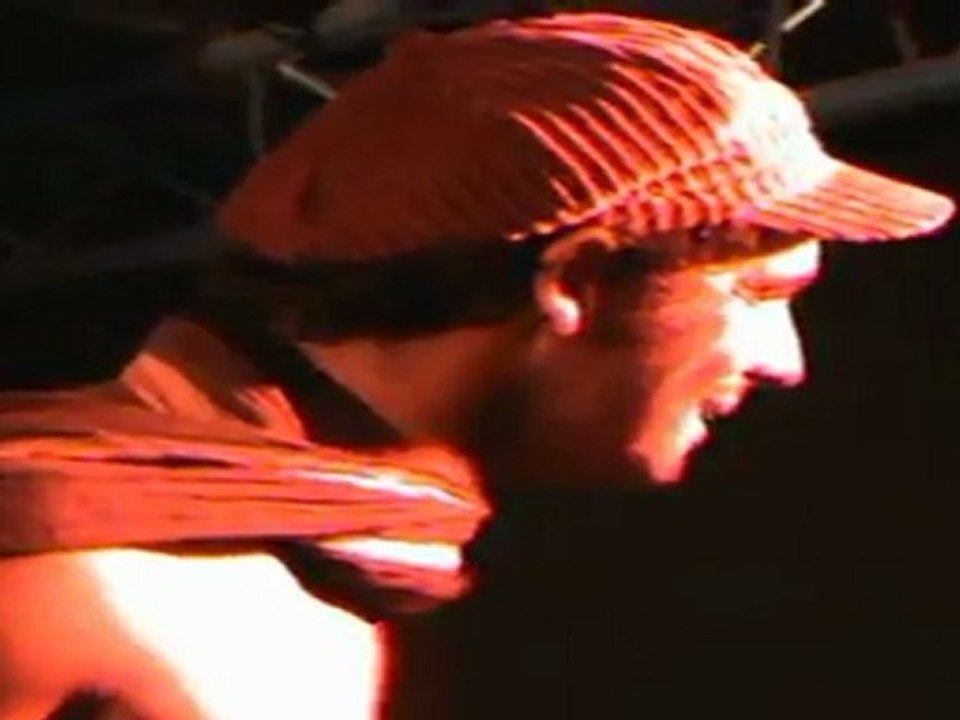 L'ÎLE DES ESCLAVES - MARIVAUX