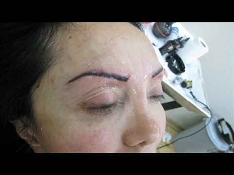 Dövme salonu istanbul KALICI MAKYAJ