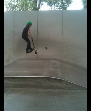 Trotinette freestyle à EGP 18