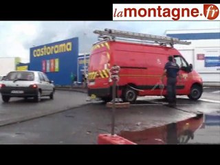 Castorama inondé à Aubière (Puy-de-Dôme)