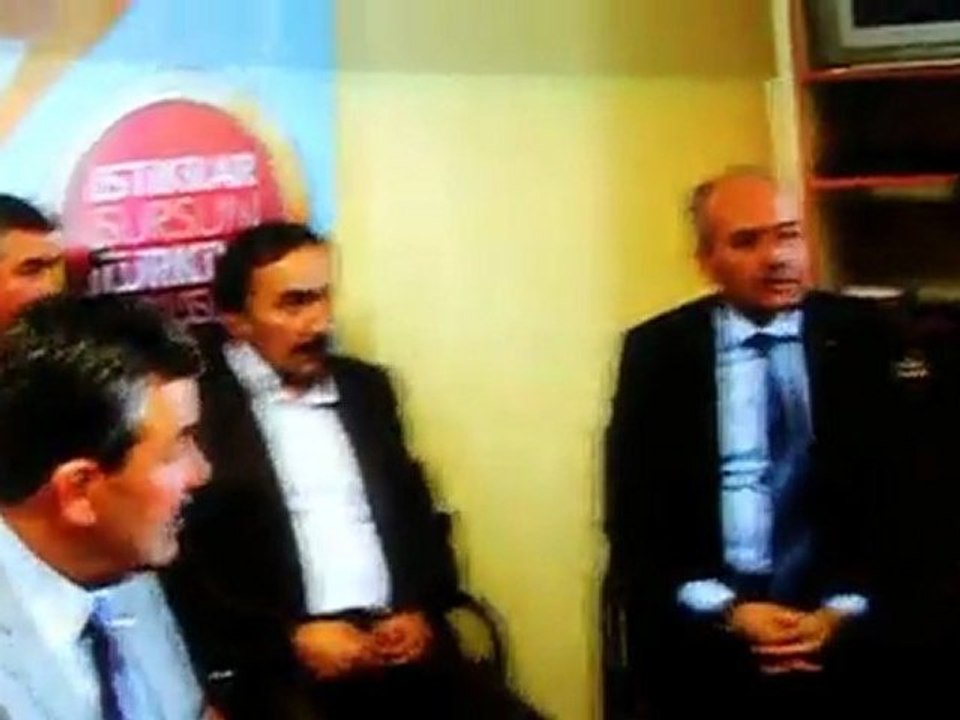 demiryolu dursunbey merkezden geçecek