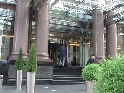 Moscow's thriving hostels offer alternative to costly hotels